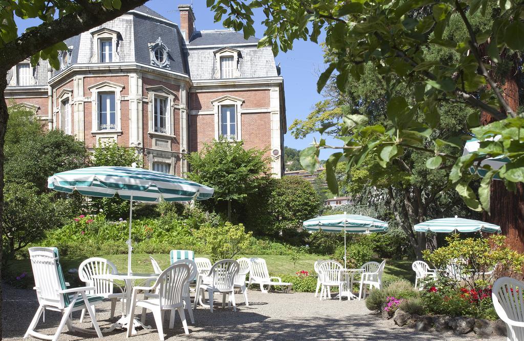 Logis Hotel Royal Saint-Mart Роят Екстериор снимка
